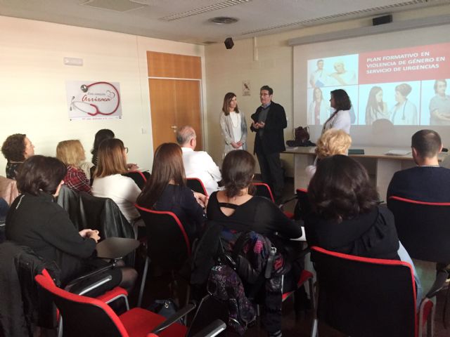 120 profesionales de urgencias recibirán formación en violencia de género para mejorar la atención a las víctimas - 1, Foto 1