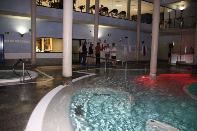 El Gobierno local se rene en Len con el consultor Antonio Freire para definir el nuevo centro termal de Alhama, Foto 1