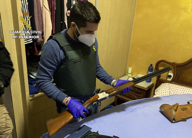 La Guardia Civil desmantela en Cieza un clan familiar dedicado al cultivo, elaboración y tráfico de droga - 3, Foto 3