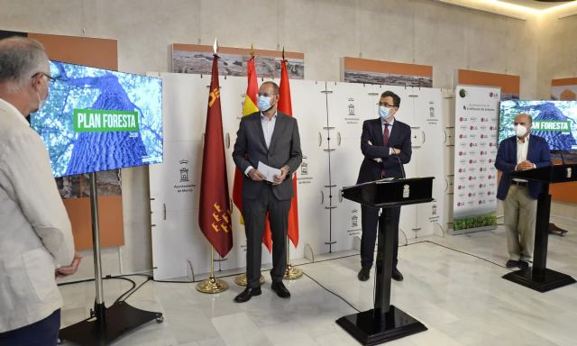 Huermur denuncia que el ayuntamiento pretende introducir especies exóticas en Murcia mediante drones - 2, Foto 2