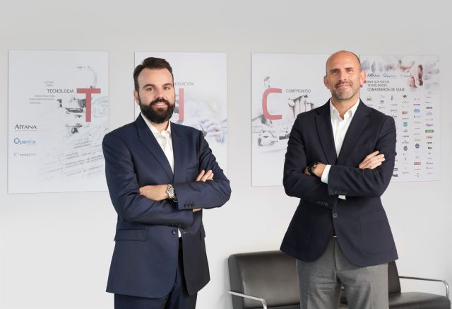 Daniel Segarra, director ejecutivo del Grupo Aitana (izq.) y Jorge Torres, director general, Foto 2