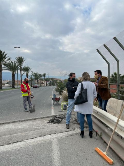 El puente de Ronda Sur va a ser más seguro y estable gracias a la mejora de la pavimentación en 44 metros - 1, Foto 1