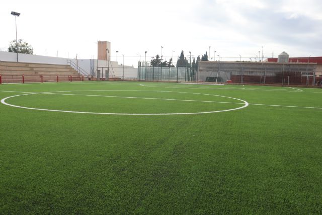 El Capi vuelve a abrir hoy sus puertas tras la sustitución del césped artificial y la creación de una zona de entrenamientos - 3, Foto 3
