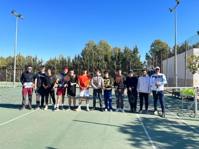 El Club de Tenis Totana colabora con la asociación El Candil, Foto 2