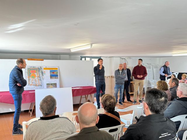 El Gobierno local presenta a los vecinos de la urbanización El Romeral las obras previstas para 2025 - 2, Foto 2