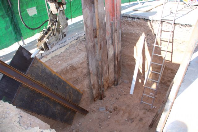 Obras de mejora en la red de agua potable, Foto 1