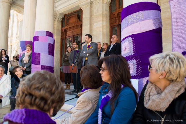 Las mujeres visten de lila Cartagena en defensa de sus derechos - 2, Foto 2