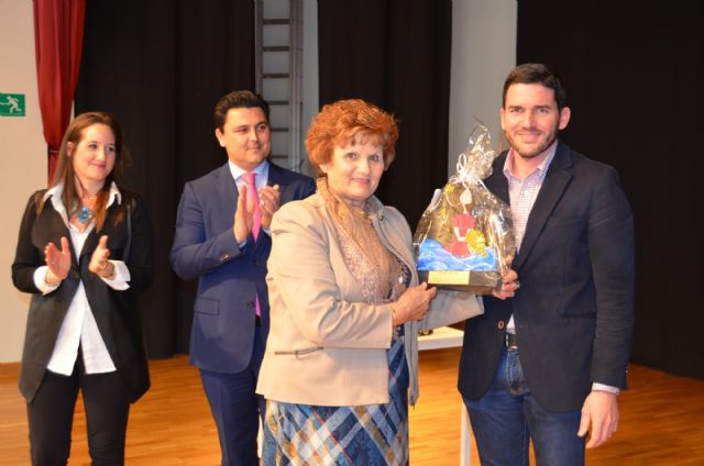 Pilar Zapata, Premio 8M  afirma que la desigualdad de género es un problema de ignorancia - 1, Foto 1