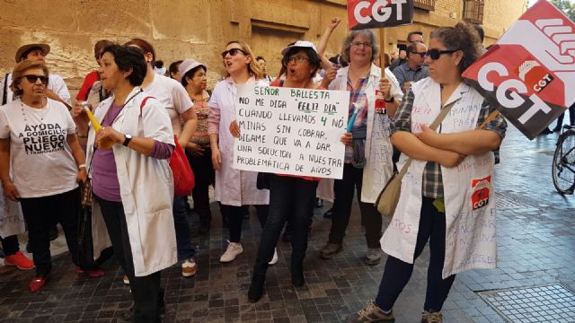 El PSOE exige a Ballesta menos fotos el 8 de marzo y más políticas de Igualdad todo el año - 4, Foto 4