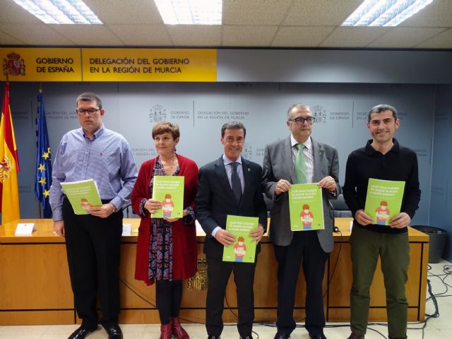 Plena inclusión Región de Murcia publica una nueva guía en Lectura Fácil - 2, Foto 2