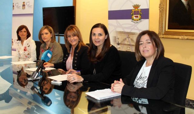 El IES Chirinos participa junto a centros de Inglaterra y Holanda en un proyecto 'Erasmus+' para fomentar la diversidad y el respeto a otras culturas - 1, Foto 1