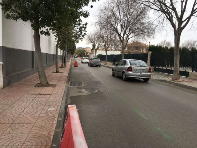El PSOE denuncia la eliminación de decenas de plazas de aparcamiento en La Isla con motivo de las obras - 1, Foto 1
