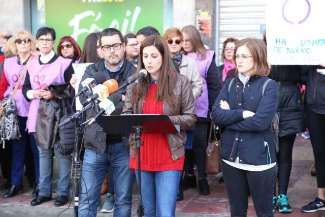 Cehegín conmemora el Día Internacional de la Mujer con la lectura de un Manifiesto - 5, Foto 5