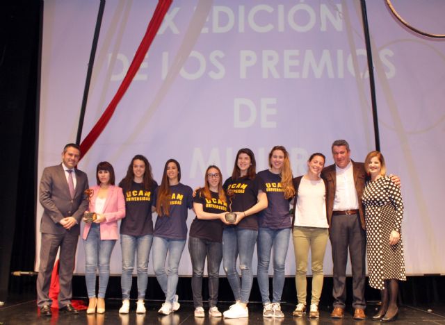 Raquel Toledo y UCAM Jairis reciben los Premios de Mujer 2018, a nivel individual e institucional, en Alcantarilla - 1, Foto 1