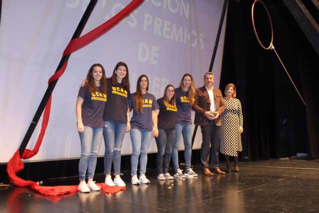Raquel Toledo y UCAM Jairis reciben los Premios de Mujer 2018, a nivel individual e institucional, en Alcantarilla - 3, Foto 3