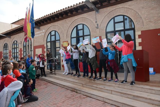 Campos del Río alza la voz bajo el lema “Por la igualdad y por la erradicación de la brecha salarial entre hombres y mujeres” - 4, Foto 4
