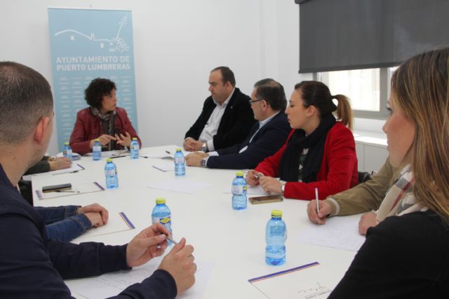 La alcaldesa se reúne con el presidente de la Cámara Oficial de Comercio - 1, Foto 1