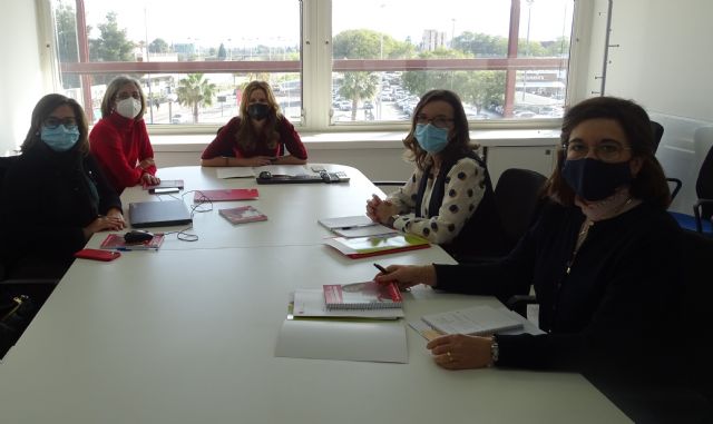 Más de 3.000 mujeres en desempleo mejoraron su formación con el SEF en 2020 - 1, Foto 1