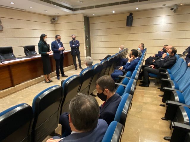 Las entidades financieras ponen 200 millones de euros a disposición de las empresas - 3, Foto 3