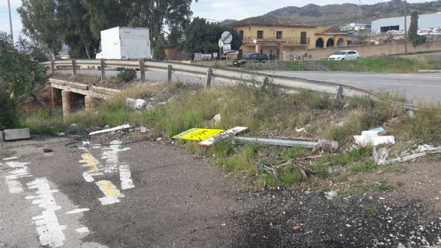 El PP propone el acondicionamiento y reasfaltado general de la carretera de Granada ante el avanzado estado de deterioro que presenta - 2, Foto 2