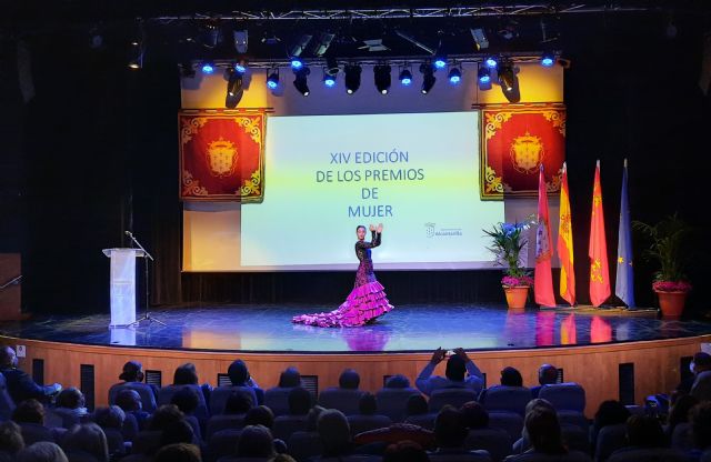 Josefa García y COPEDECO reciben los Premios de la Mujer 2022 del Ayuntamiento de Alcantarilla - 4, Foto 4