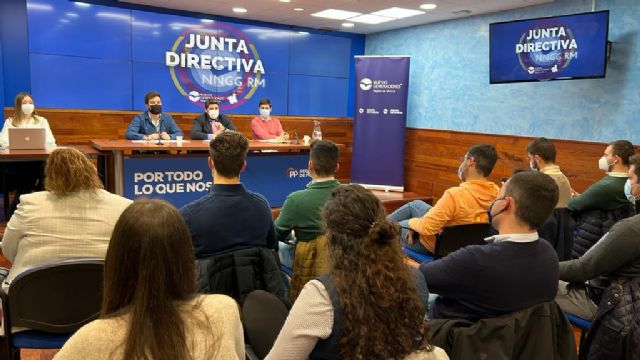 Landáburu: Es una suerte contar con presidentes como Feijóo o López Miras que, además de ser referentes por su liderazgo, cuentan con los jóvenes - 1, Foto 1