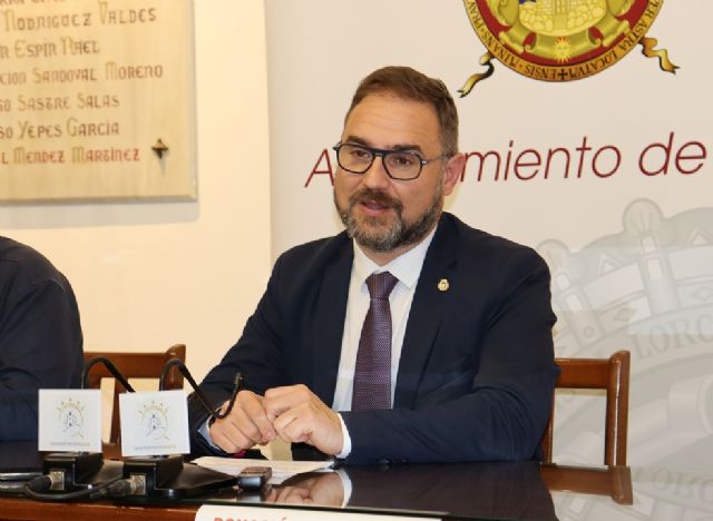 El alcalde anuncia la reorganización de las competencias para continuar trabajando, teniendo a Lorca por encima de todo - 1, Foto 1