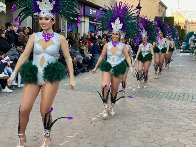 Torre Pacheco disfrutó de un desfile de Carnaval con más de 30 comparsas que llenaron las calles de música y color - 1, Foto 1