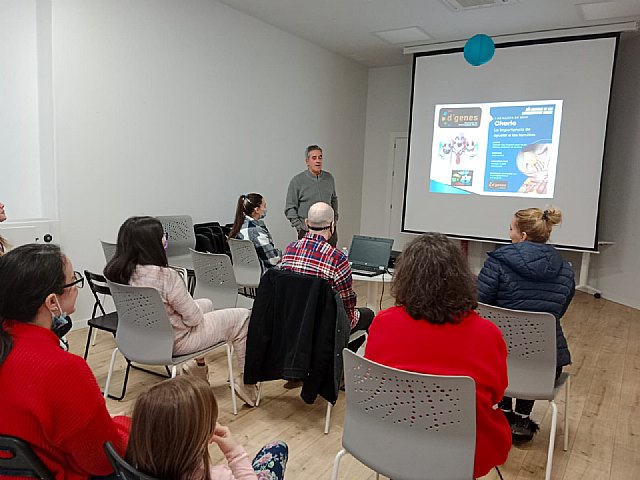 D´Genes organiza en Murcia una charla sobre la importancia de ayudar a las familias - 1, Foto 1