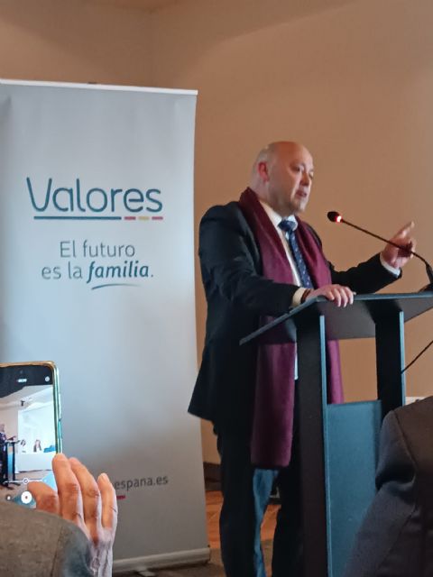 Valores se desvincula de la procesión subvencionista del 8M - 1, Foto 1