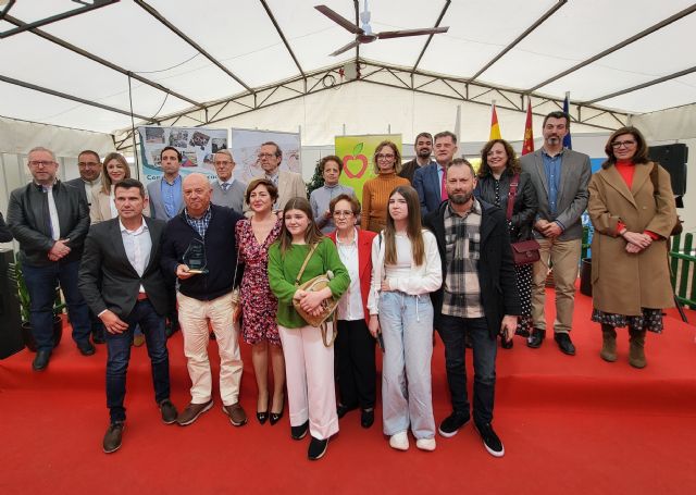 El Ayuntamiento de Molina de Segura entrega el Premio de Educación Gaspar Mondéjar - 1, Foto 1
