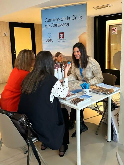 La Región refuerza en Fátima el posicionamiento del Camino de la Cruz de Caravaca como recurso preferente de turismo religioso - 1, Foto 1