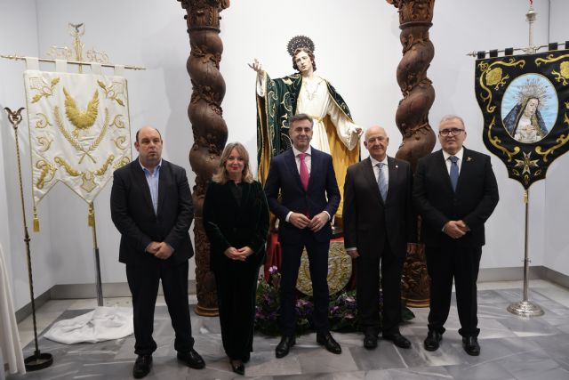 Una exposición recorre la historia de la cofradía de San Juan Evangelista en su 75 aniversario - 1, Foto 1