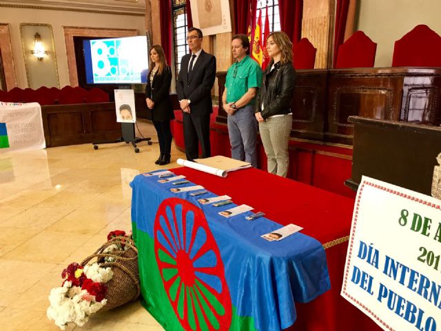 Murcia celebra el Día Internacional del Pueblo Gitano - 1, Foto 1