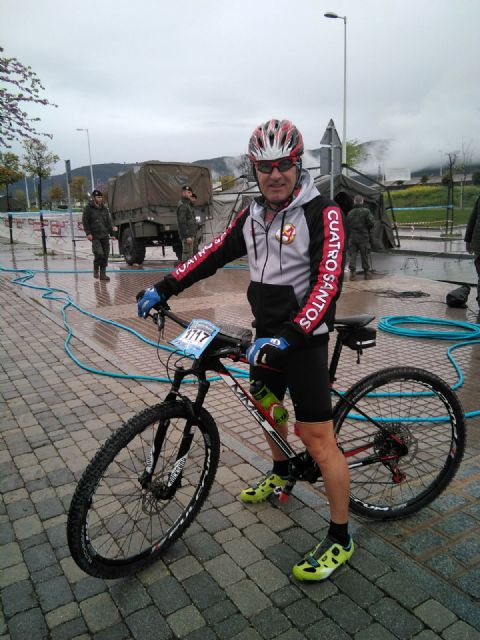 El Club Cuatro Santos Cartagena participa en seis pruebas distintas incluidas la Maratón de París y mtb en Córdoba - 2, Foto 2