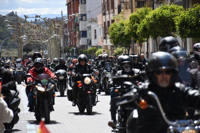 La XXIV ruta mototurística Por la vida pasaba este domingo por Calasparra - 3, Foto 3