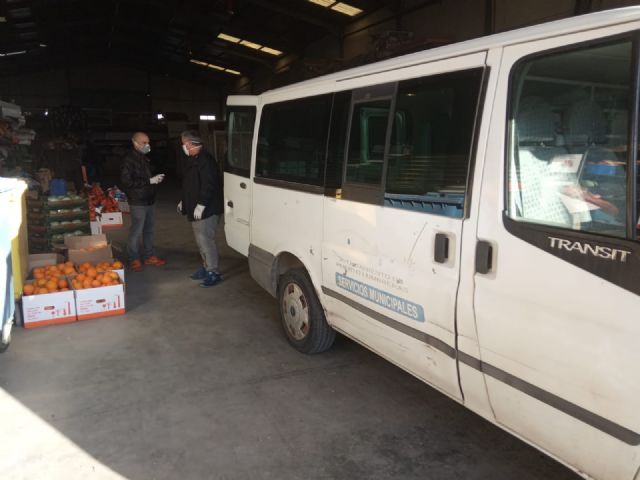 El Ayuntamiento de Puerto Lumbreras abastece de alimentos y productos básicos a más de 200 familias en situación de vulnerabilidad ante el Estado de Alarma - 2, Foto 2