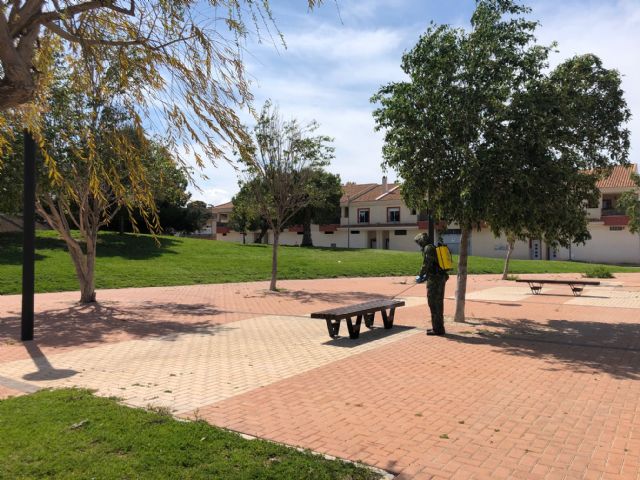 La Armada se desplaza a Torre Pacheco para realizar labores de limpieza y desinfección en los accesos a los Centros de Salud - 1, Foto 1