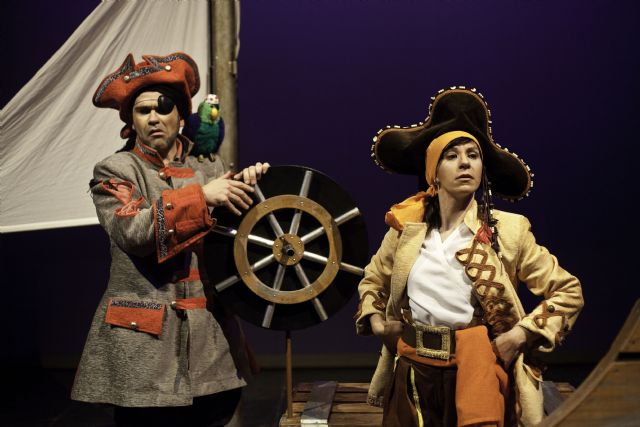 Bambalúa Teatro presenta el espectáculo infantil PI-RA-TAS ¡ALERTA BASURA  SALVEMOS EL MAR! en el Teatro Villa de Molina el domingo 11 de abril - 1, Foto 1