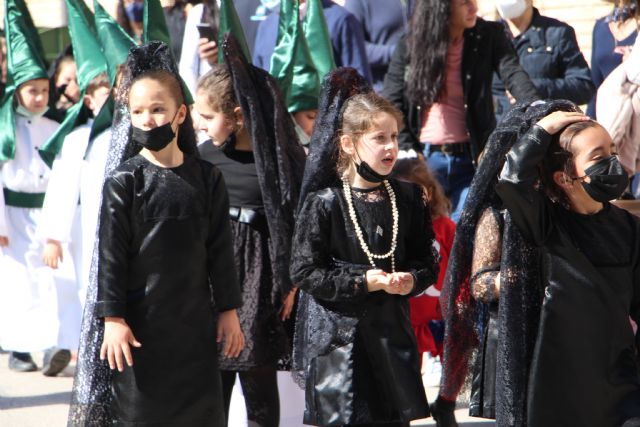 El traslado de San Juan Evangelista con los niños del colegio San Pedro Apóstol marca el inicio de los desfiles procesionales - 4, Foto 4
