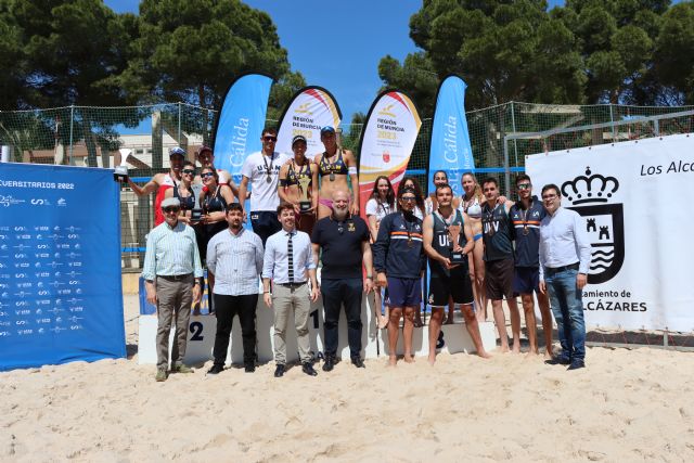 La UCAM conquista las dos medallas de oro del Campeonato de España Universitario de Vóley Playa - 1, Foto 1