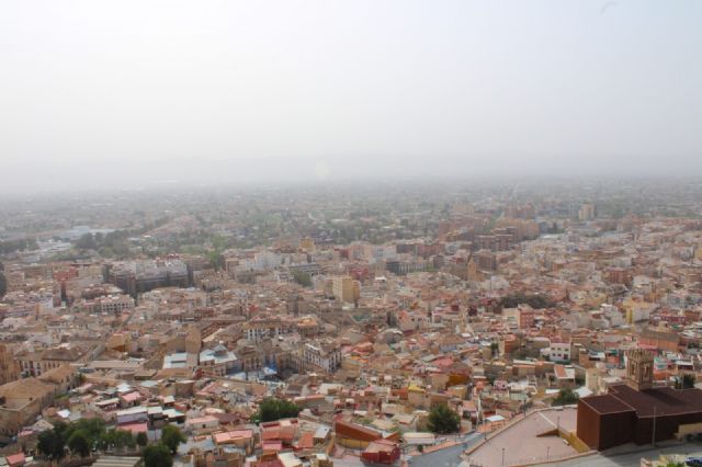 Aparcamiento y transporte público gratuito por el incremento de los niveles de las partículas PM10 en Lorca - 1, Foto 1