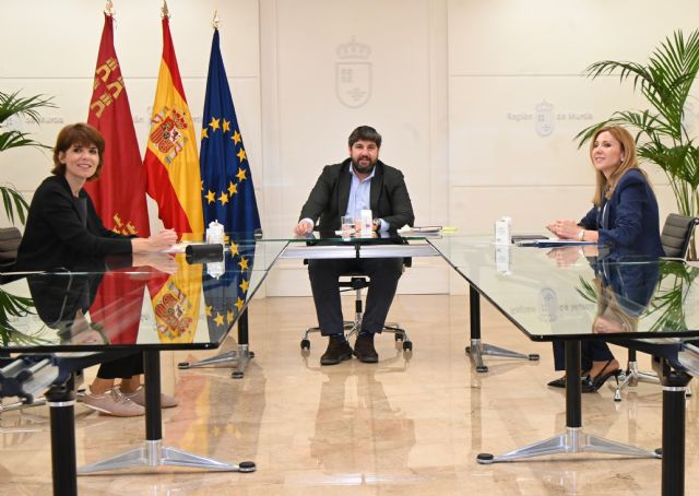 López Miras ultima con CC.OO. y UGT la nueva Estrategia de Empleo 2026-2029 en un contexto de descenso continuado del paro - 2, Foto 2