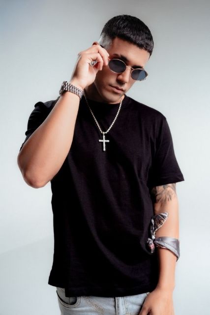 Moa Rivera conquista nuevas audiencias con su primer álbum “Mal Necesario” - 4, Foto 4