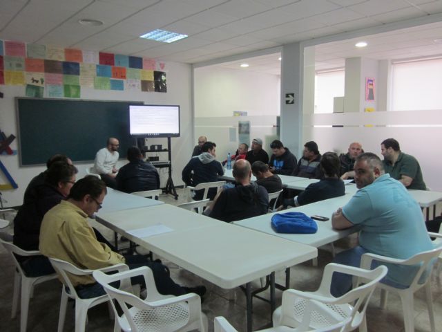 El escritor y músico Francisco Manuel Jiménez en AFEMAC Salud Mental - 1, Foto 1