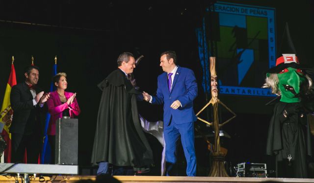 Desde el sábado las Fiestas de Alcantarilla ya cuentan Brujo del Año, Cristóbal García Morata, tras su nombramiento - 2, Foto 2