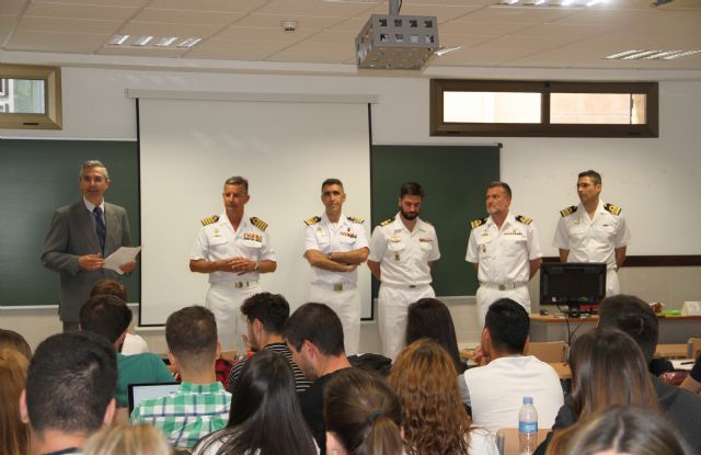 Estudiantes de Comunicación de la UCAM colaboran con la Flotilla de Submarinos en el ejercicio ´Cartago´ - 1, Foto 1