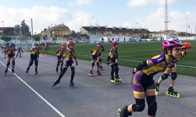 El club Roller Queen vuelve a sobresalir en el campeonato regional de patinaje de velocidadcon 12 medallas - 3, Foto 3