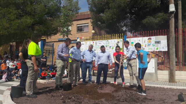 Los alumnos de educación infantil de 33 colegios del municipio participan en la campaña de concienciación medioambiental Lorca en Primavera - 2, Foto 2