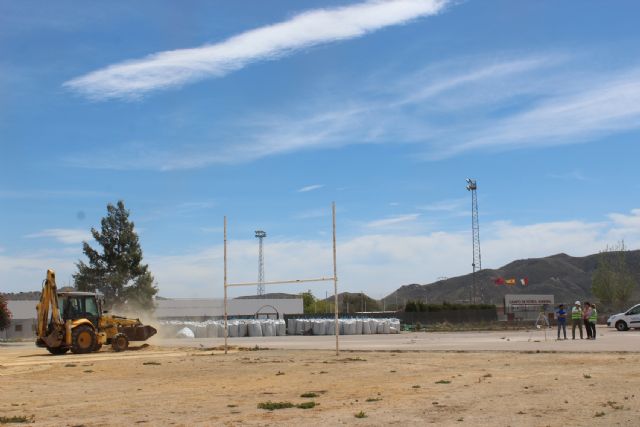 En marcha las obras de la pista de atletismo de Puerto Lumbreras - 1, Foto 1
